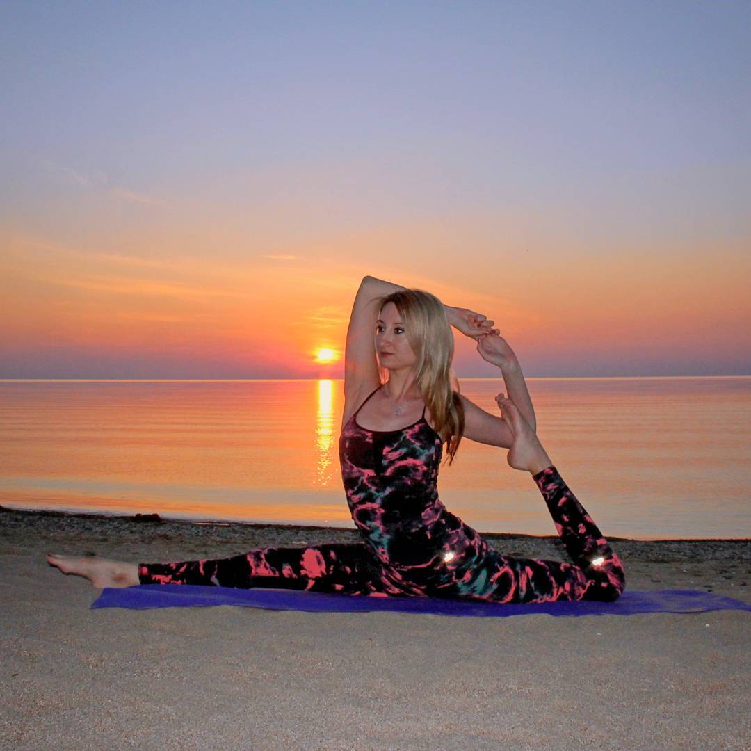 产后腿部力量恢复训练方法,产后膝盖酸痛无力如何锻炼