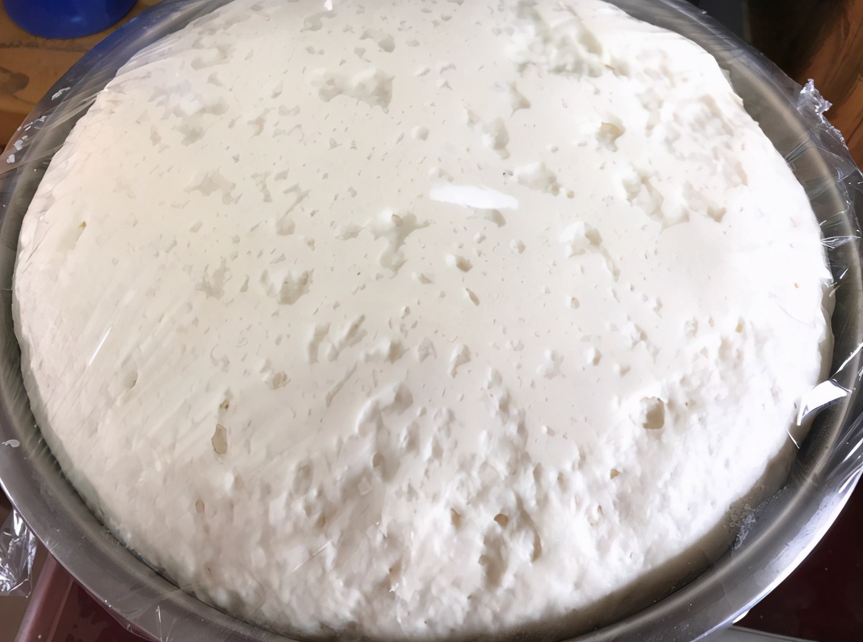 蒸包子和面要加酵母吗,蒸包子如何和面发得更快