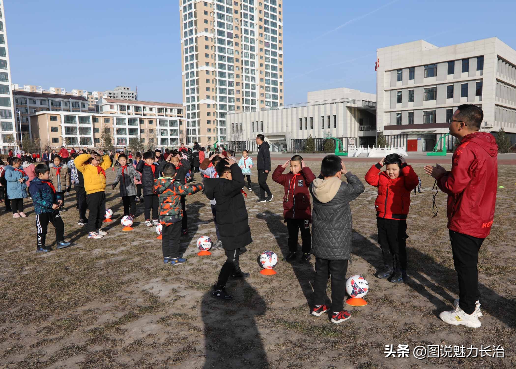 山西省足球公益培训,足球公益活动助力青训