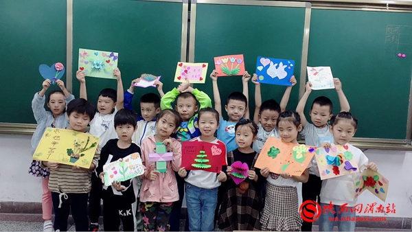 感恩教师节浓浓师生情视频,新昌三小开展教师节感恩教育活动