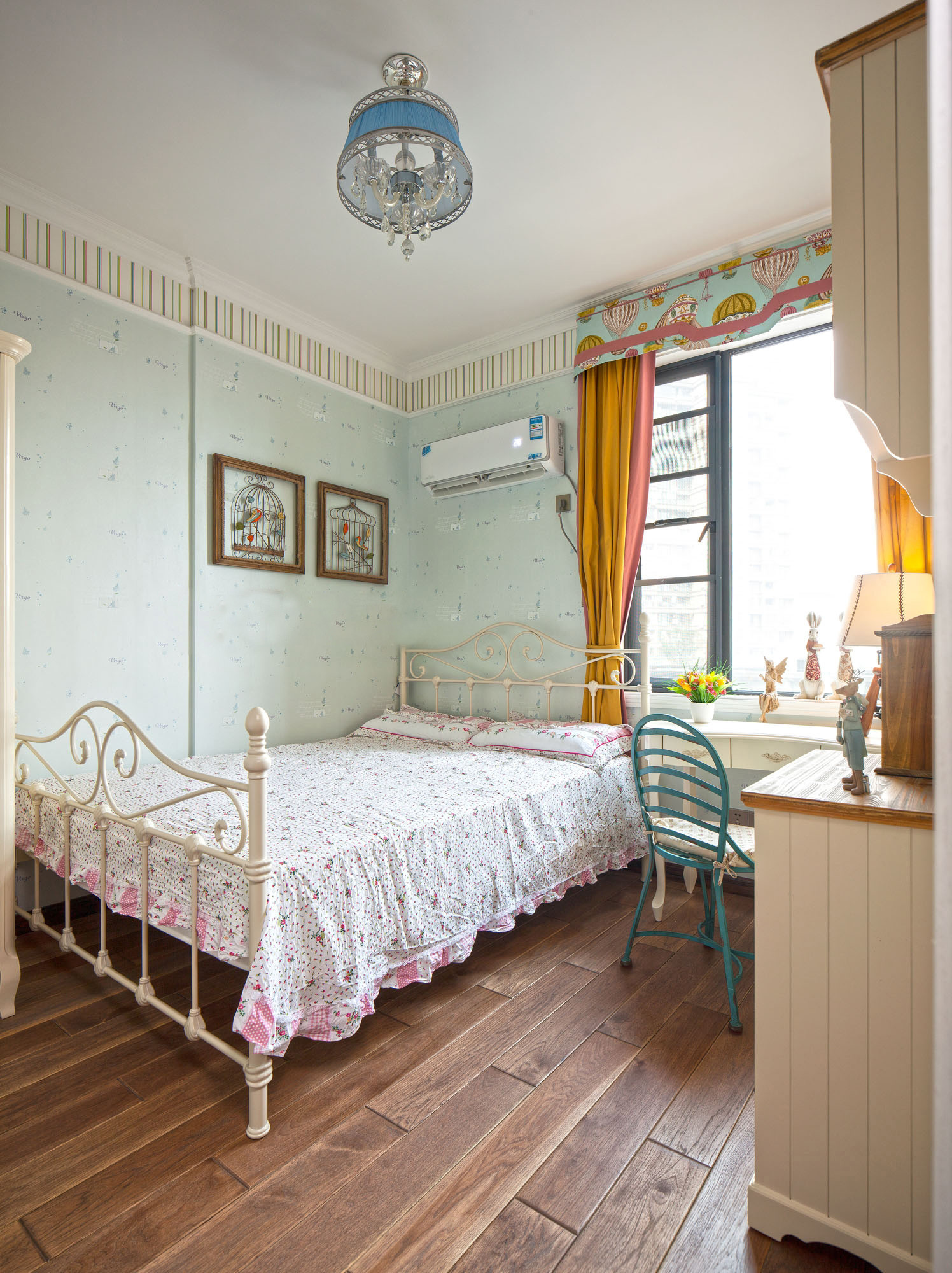 118平美式装修风格全屋效果图,装修案例217平米现代简约装修风格