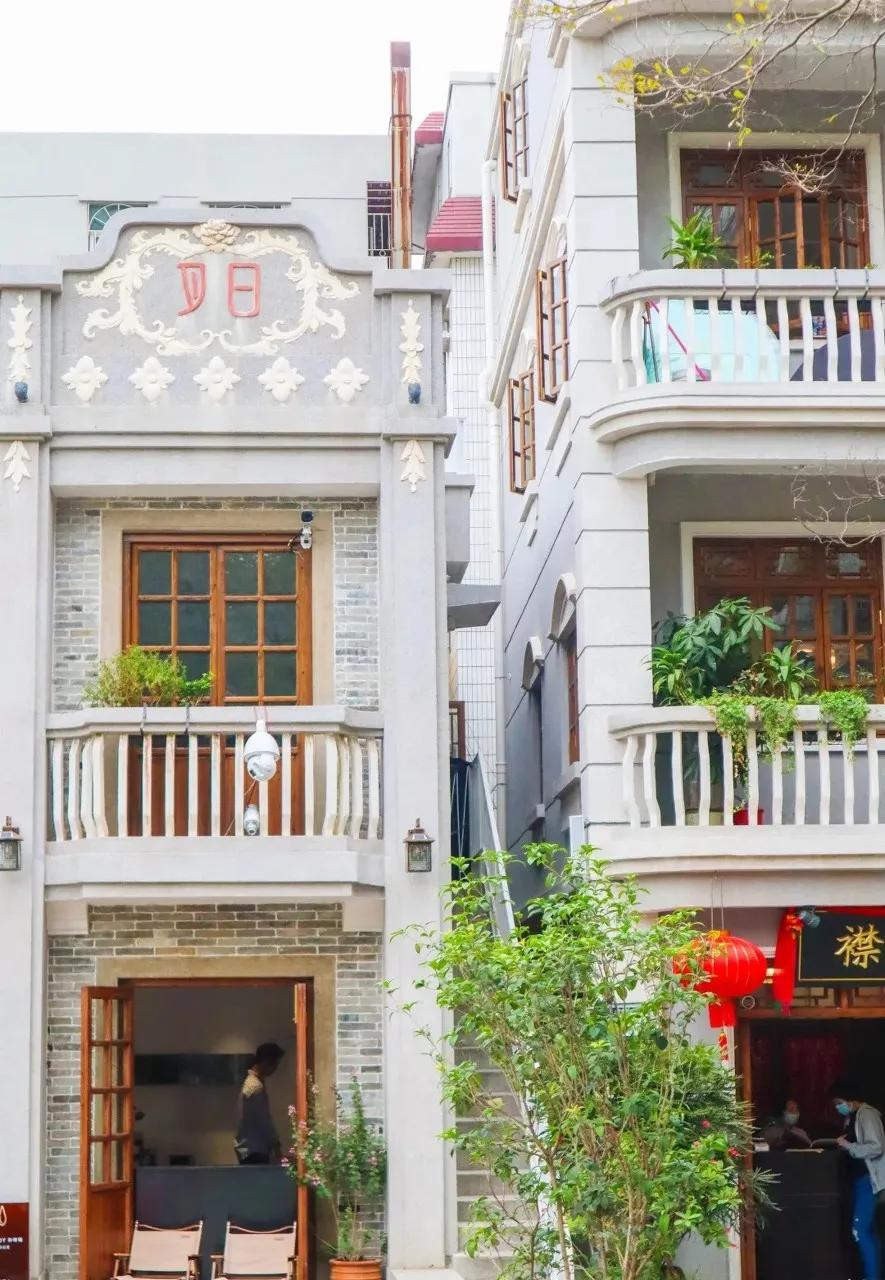 深圳花了17个月，“赶走了”居住在千年古城里的30000人