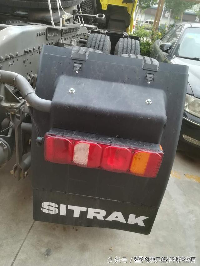 重汽曼发动机变速箱多久换油,重汽曼发动机机油更换教程