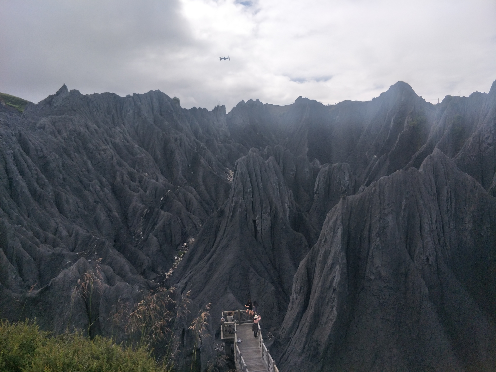 318国道沿途能感受到最明显的变化,318国道沿途的风景有哪些