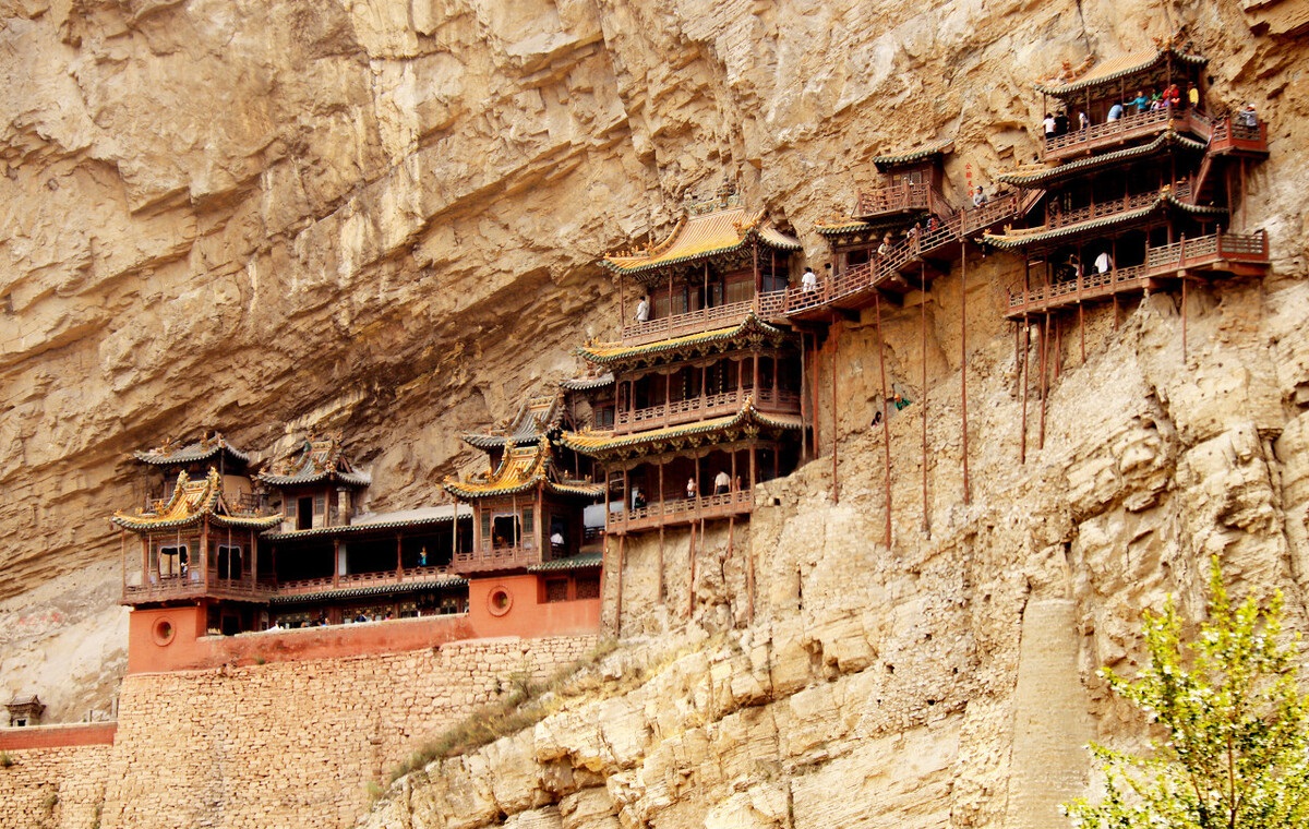 英国游客：中国人的智慧有多可怕？千年前就发明了“膨胀螺丝”