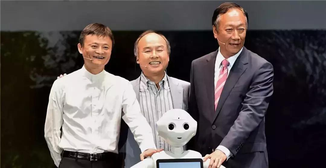 郭台铭参选前：不仅靠老婆，富士康帝国背后还有这些贵人