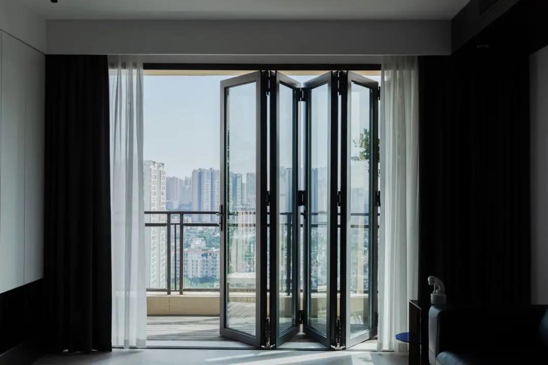 室内门选不选实木门,室内门选不锈钢靠谱吗