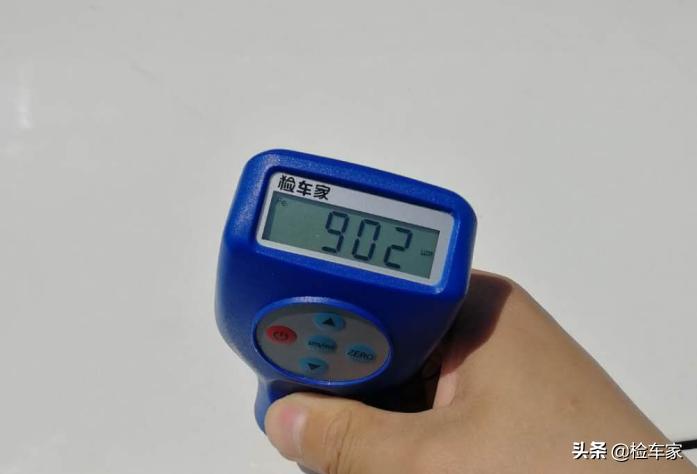 丰田兰德酷路泽手刹刹车位置,酷路泽28万左右的车