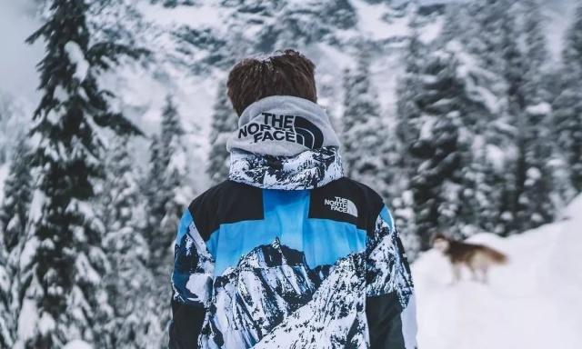 我分期买着几千的Supreme和AJ，老爸几百的羽绒服却都舍不得买！