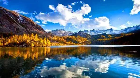 稻城亚丁最佳旅游时间沿途风景,稻城亚丁最佳旅游时间自由行