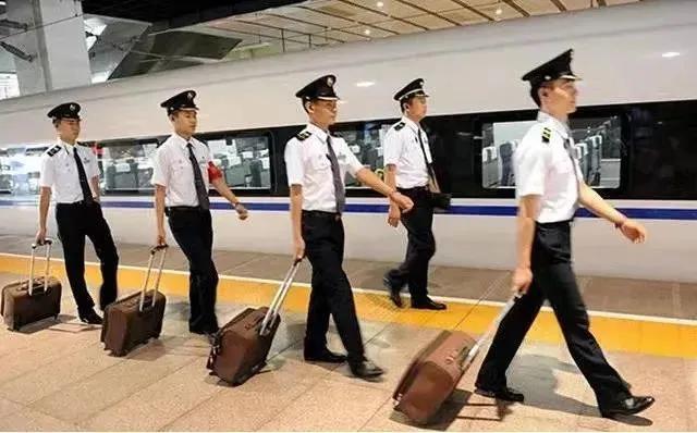 苏州托普职业技术学院招收分数线,苏州托普信息职业学院单招