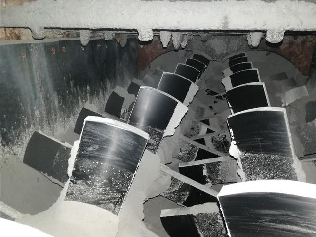 聚合碳化树脂板在电厂灰库加湿搅拌机上的应用