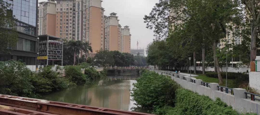 踩盘嘉樾庄,广州番禺市桥鸿禧华庭二手房价