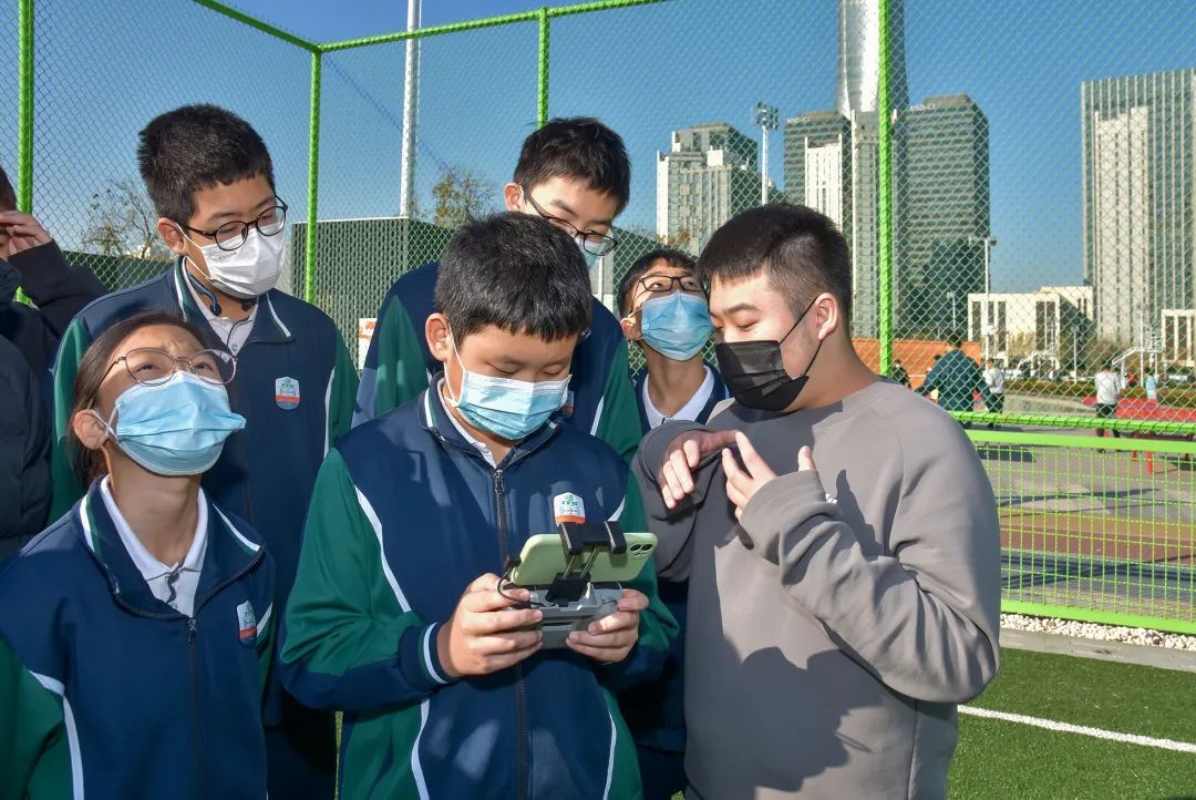 “疆”遇良才!滨城泰达校企合作,科技助力学生“飞天”梦