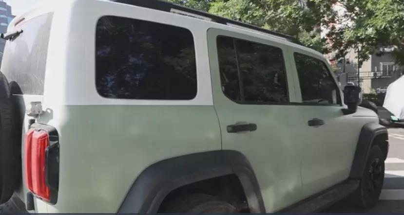 贴改色膜要注意哪些细节,车辆改色需要注意什么