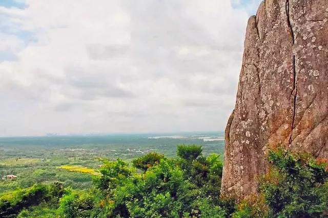 海南前十名的山岭,海南岛哪个市县风景最好