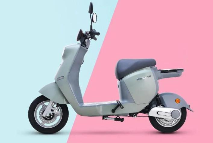 爱玛vava和爱玛小乔q160哪个好,爱玛小乔q160是48v60v通用的吗