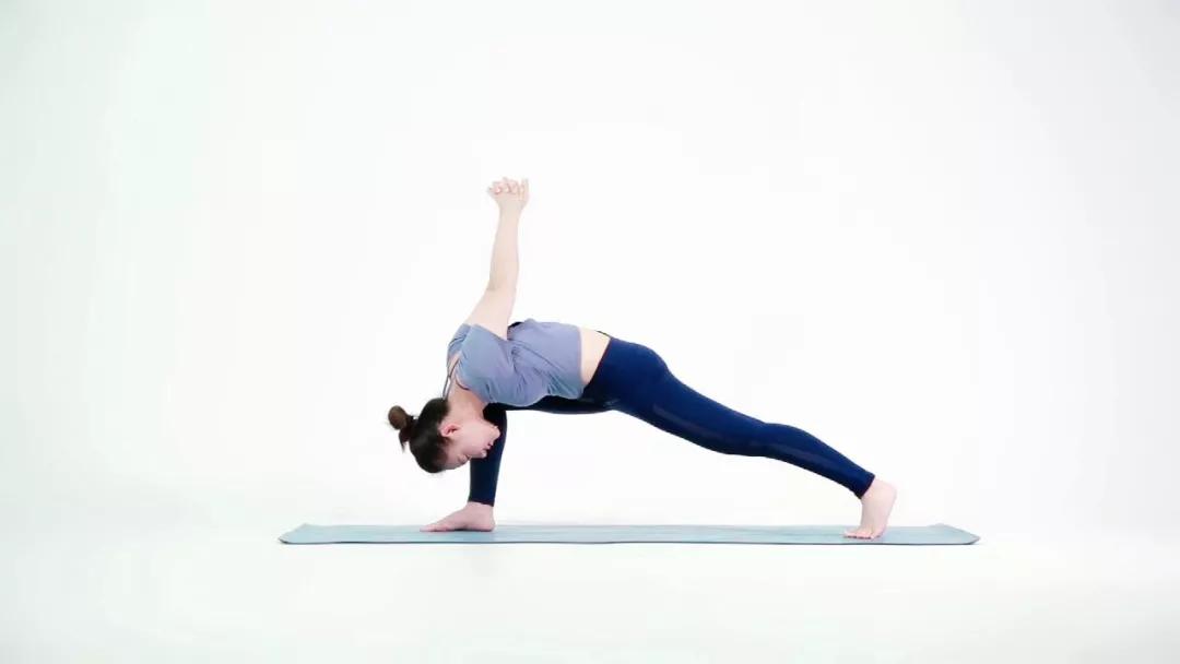 一个动作开肩美背瘦全身,瘦胳膊肩膀减脂法