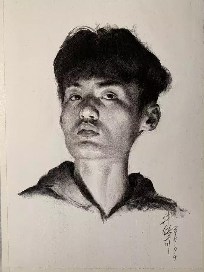 央美状元朱传奇素描,央美朱传奇