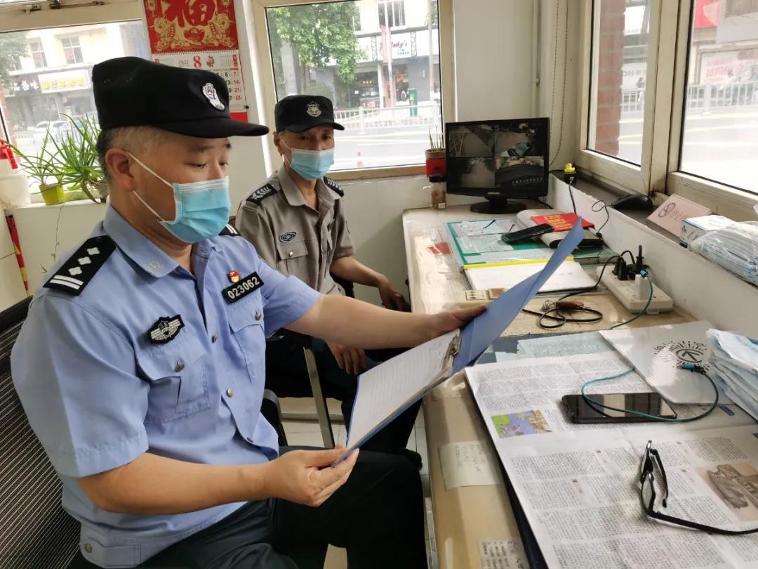 【我为群众办实事】开学“大片”，他们怎会缺席！