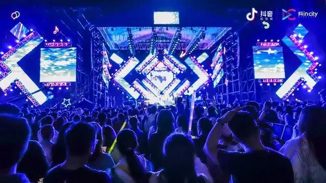 抖incity城市嘉年华,狂刷几千个嘉年华是什么体验