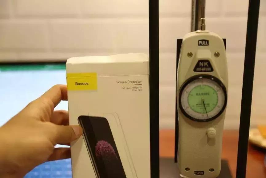 苹果钢化玻璃膜推荐防尘,苹果手机怎么样自己揭下钢化膜