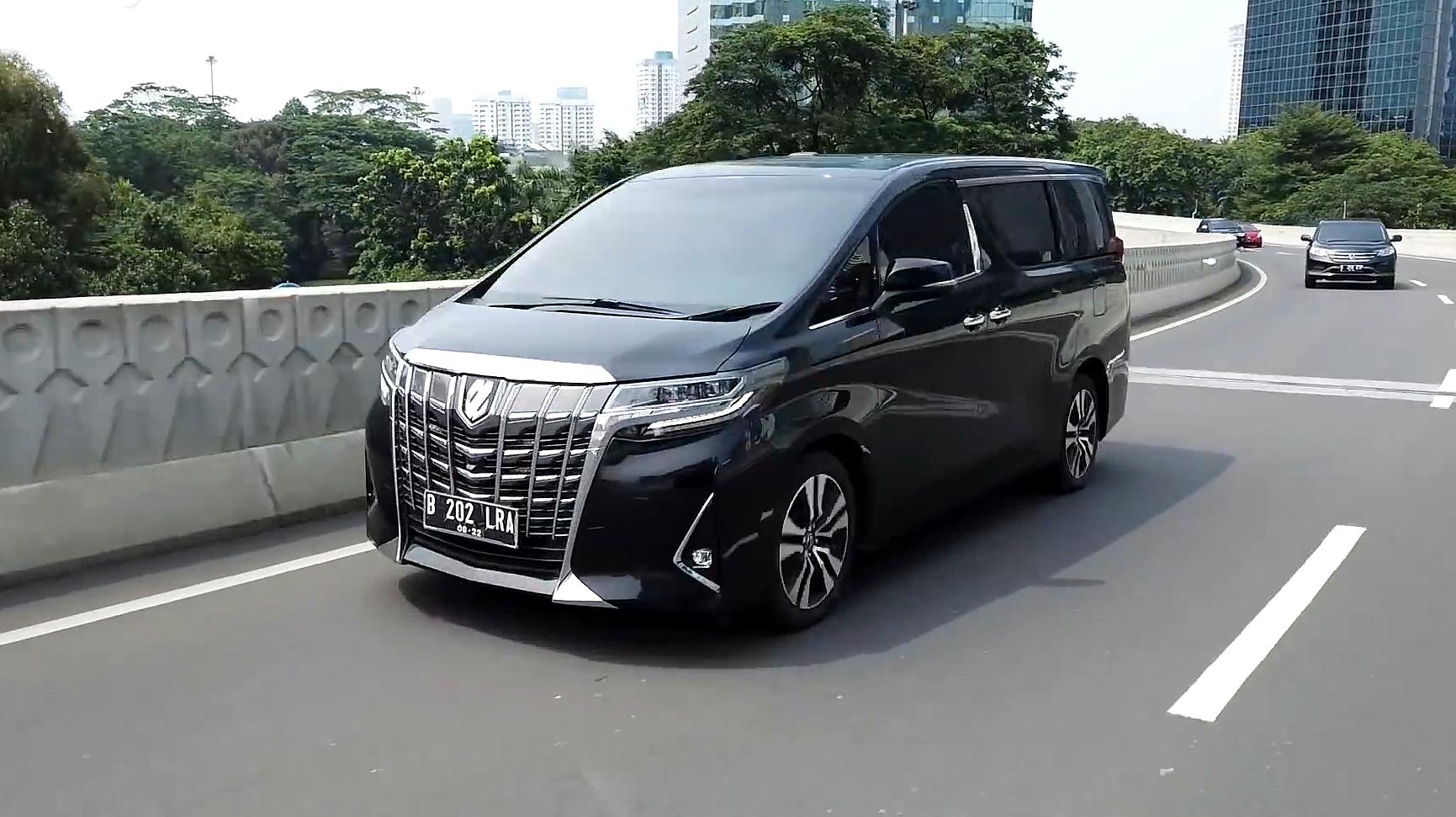 埃尔法丰田香港报价,丰田埃尔法为何能卖到100多万