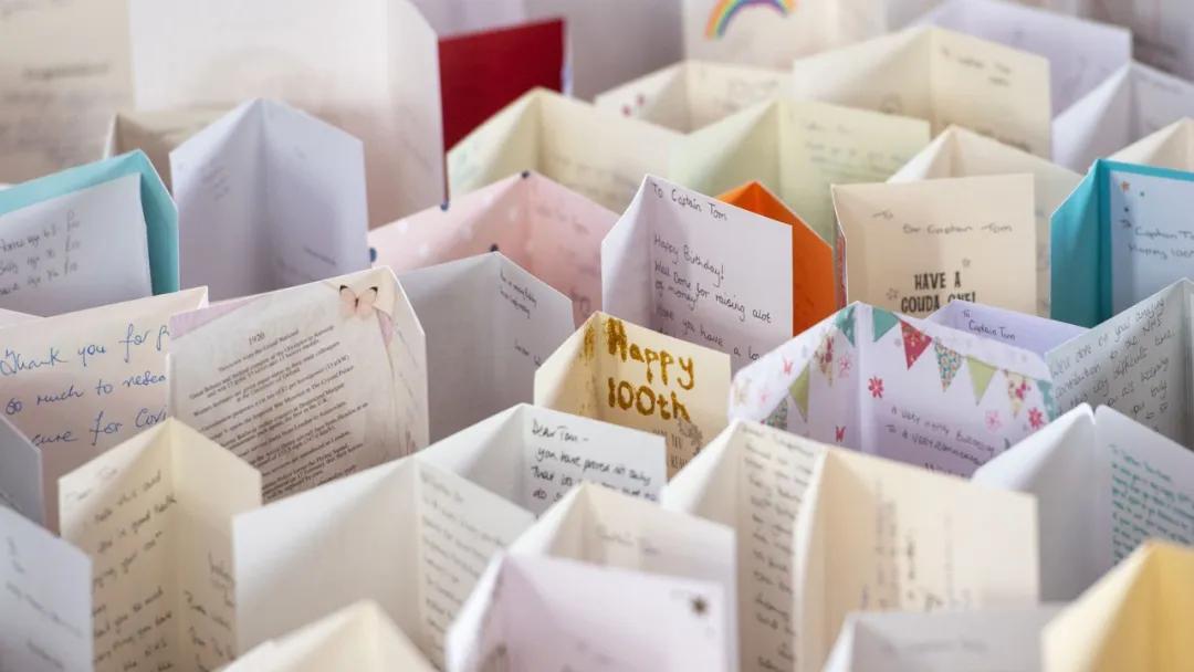 99岁网红治好了我所有的丧