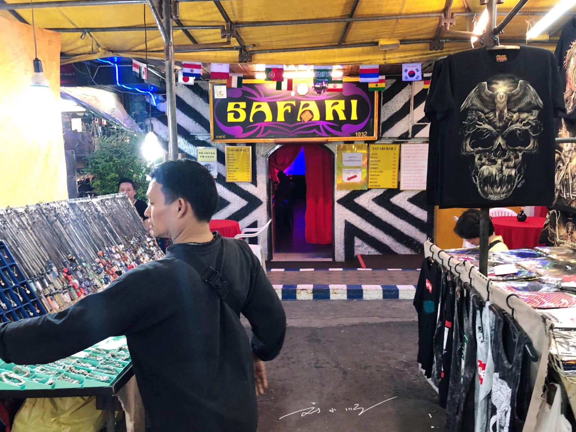 泰国曼谷夜景高清视频,泰国曼谷虹灯区的异国风情