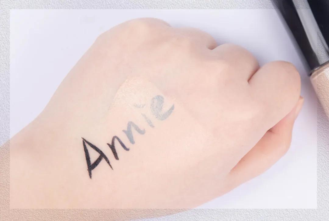 8小时实测11瓶网红粉底液,干皮、油皮、痘痘肌照着买就对了!