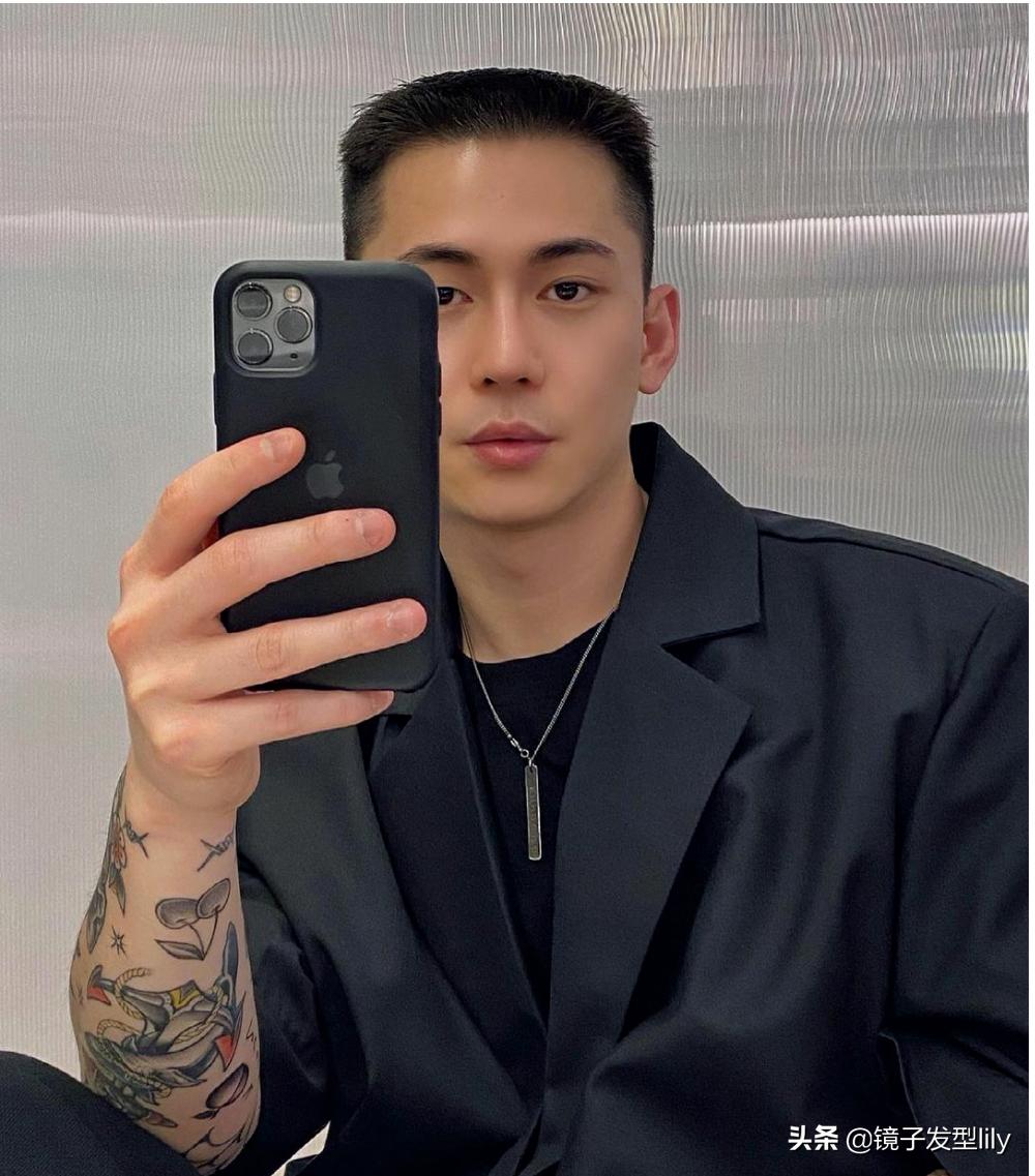 2021极具人气的8种男士发型,男士发型2021流行发型推荐