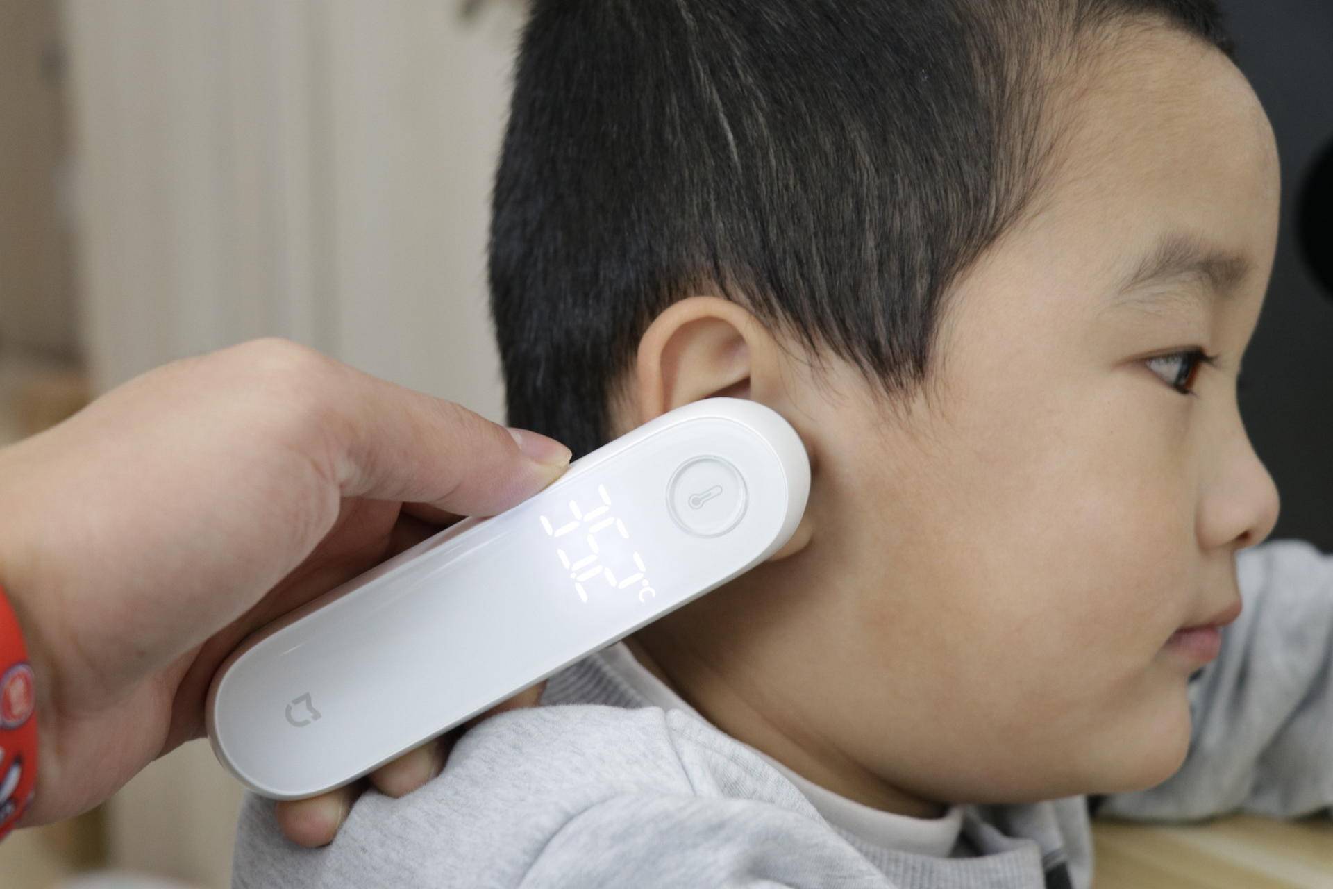 米家温度计好用吗准确吗,米家秒测温度计