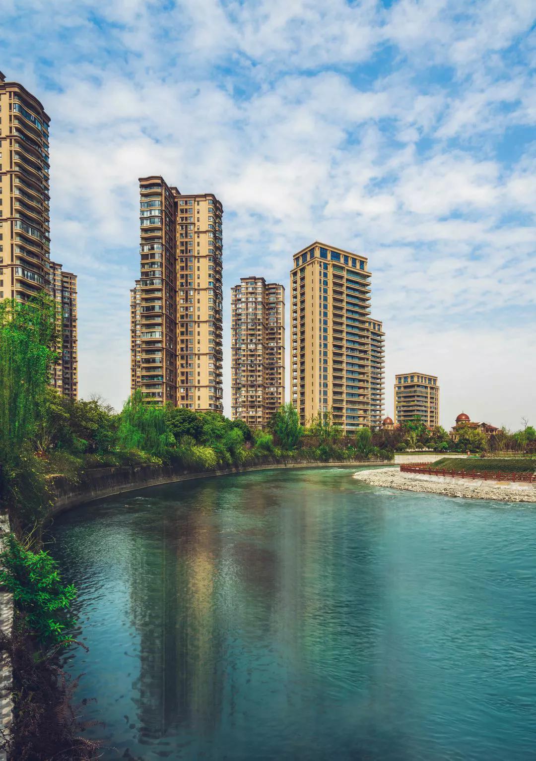 温江鹭湖宫八区实景图,温江鹭湖宫17区房子立体图