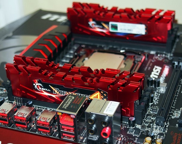 主内存和工作内存,内存和外存的工作原理的区别