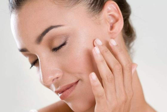 瓜子脸养成记瘦脸技巧要掌握,瘦脸最快的方法3天变小脸