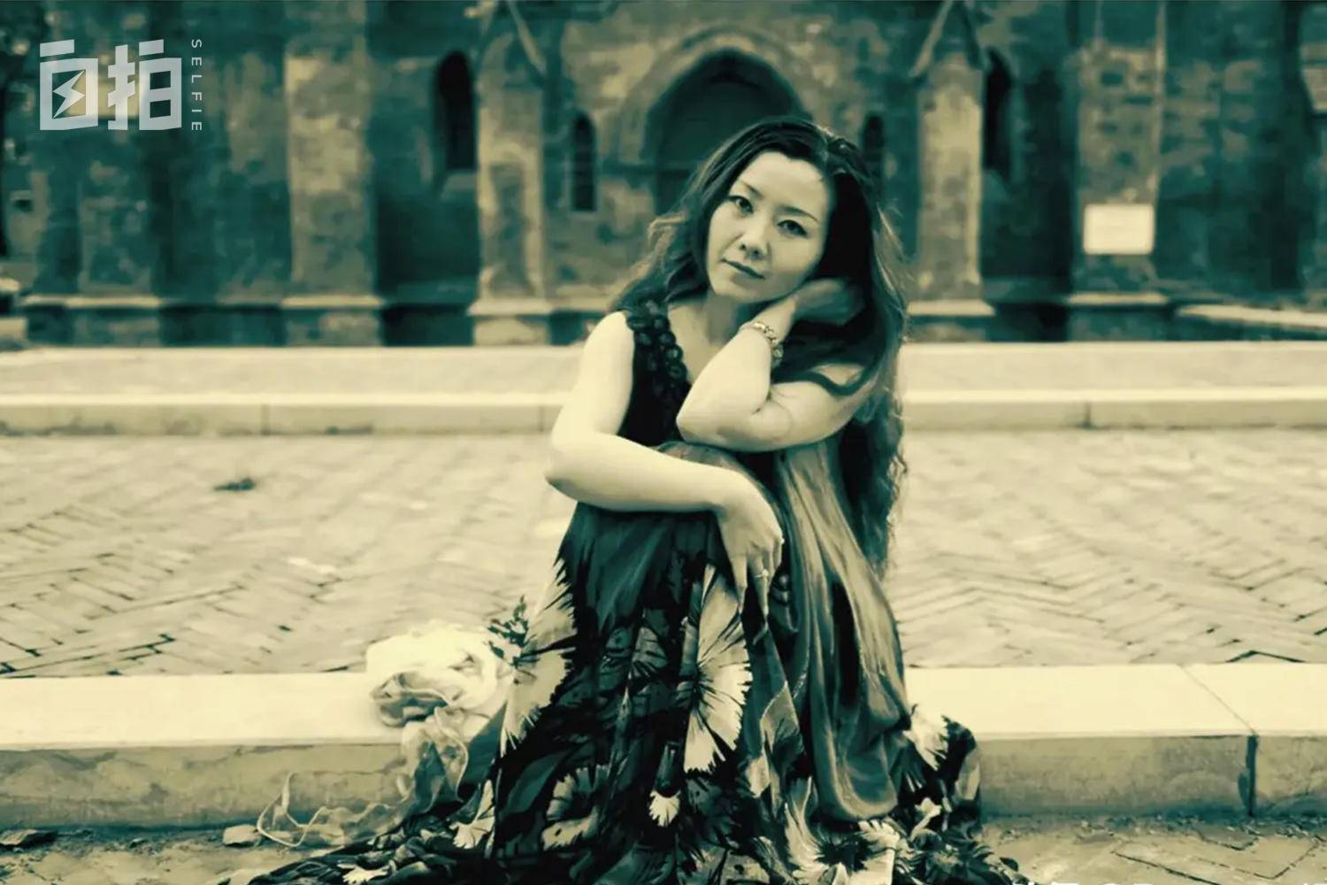 我和媳妇不生孩子，用省下的钱全款买车买房、雇阿姨和司机，享受人生