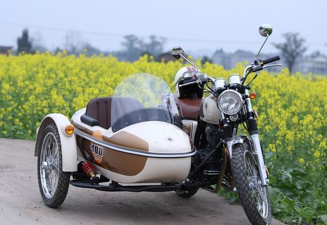 宝马金河星全封闭三轮摩托车,宝马摩托车k1800gt正三轮