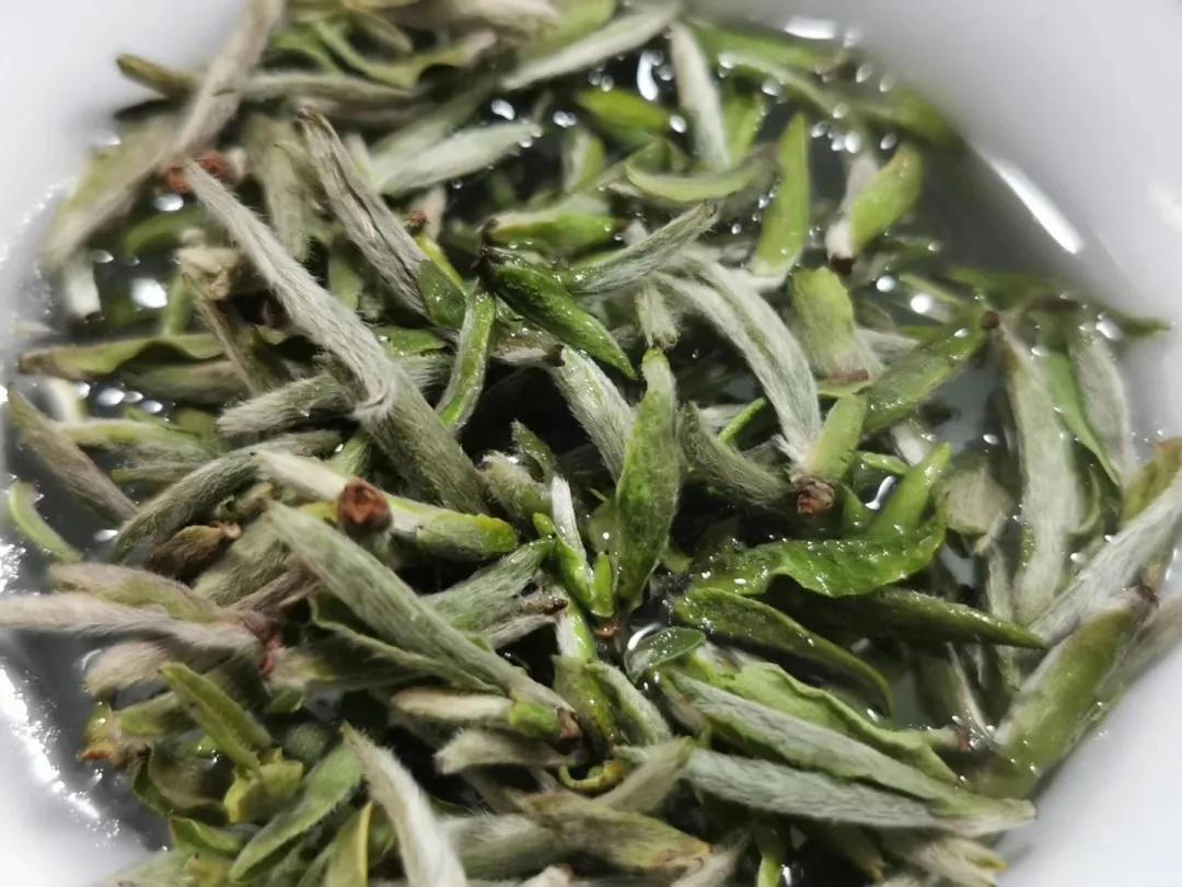 茶里的回甘生津是怎么回事,有回甘特别甜的茶