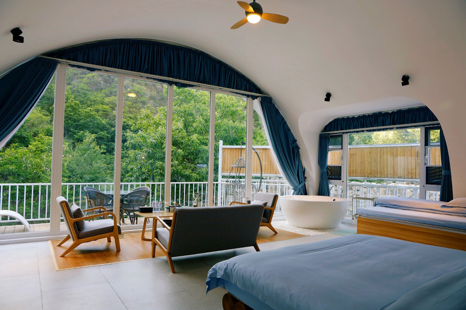 燕山第一峰,这座山高得像什么似的填空