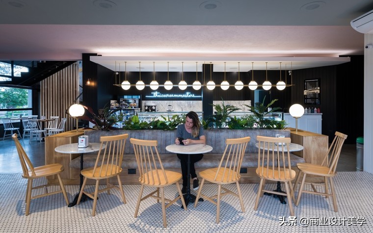 意大利冰淇淋店设计理念,甜品冰淇淋店设计