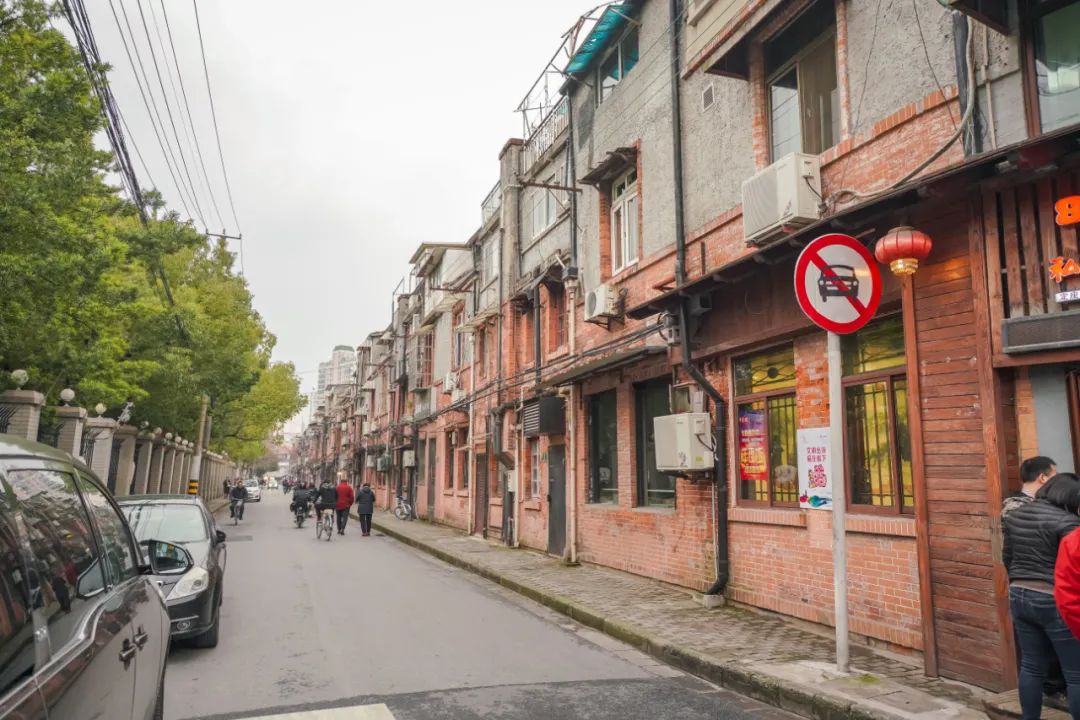 10㎡的食品厂，开了25年，吃过6种以上的孩子都打酱油了吧？