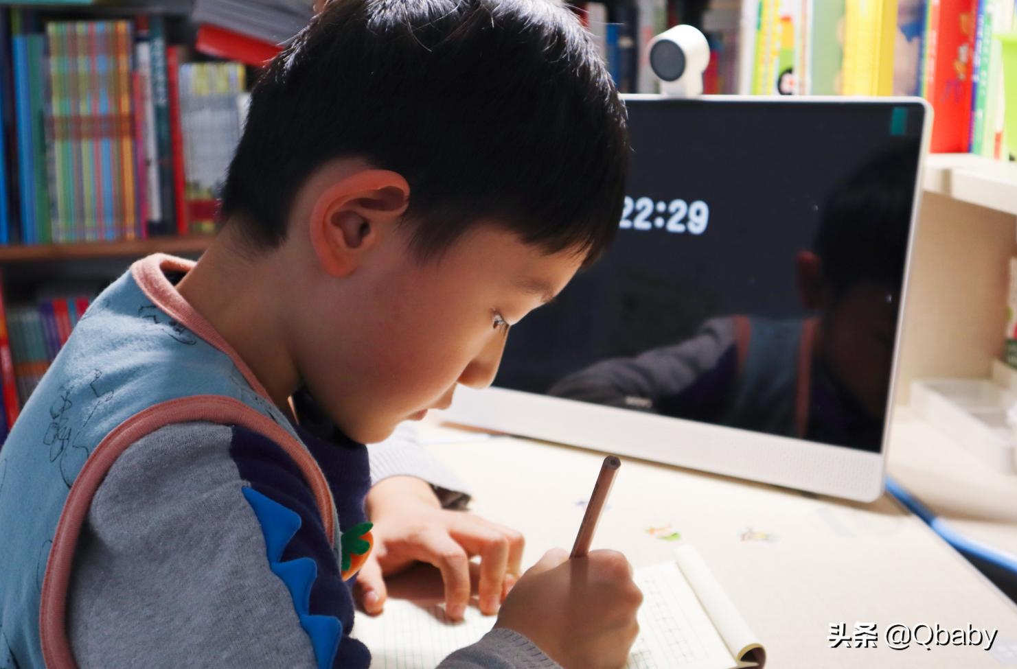 早教3-6岁免费教学软件,陪伴孩子智能学习机