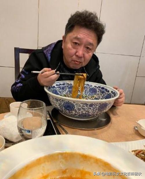 于谦有多喜欢吃卤煮,于谦早餐吃卤煮