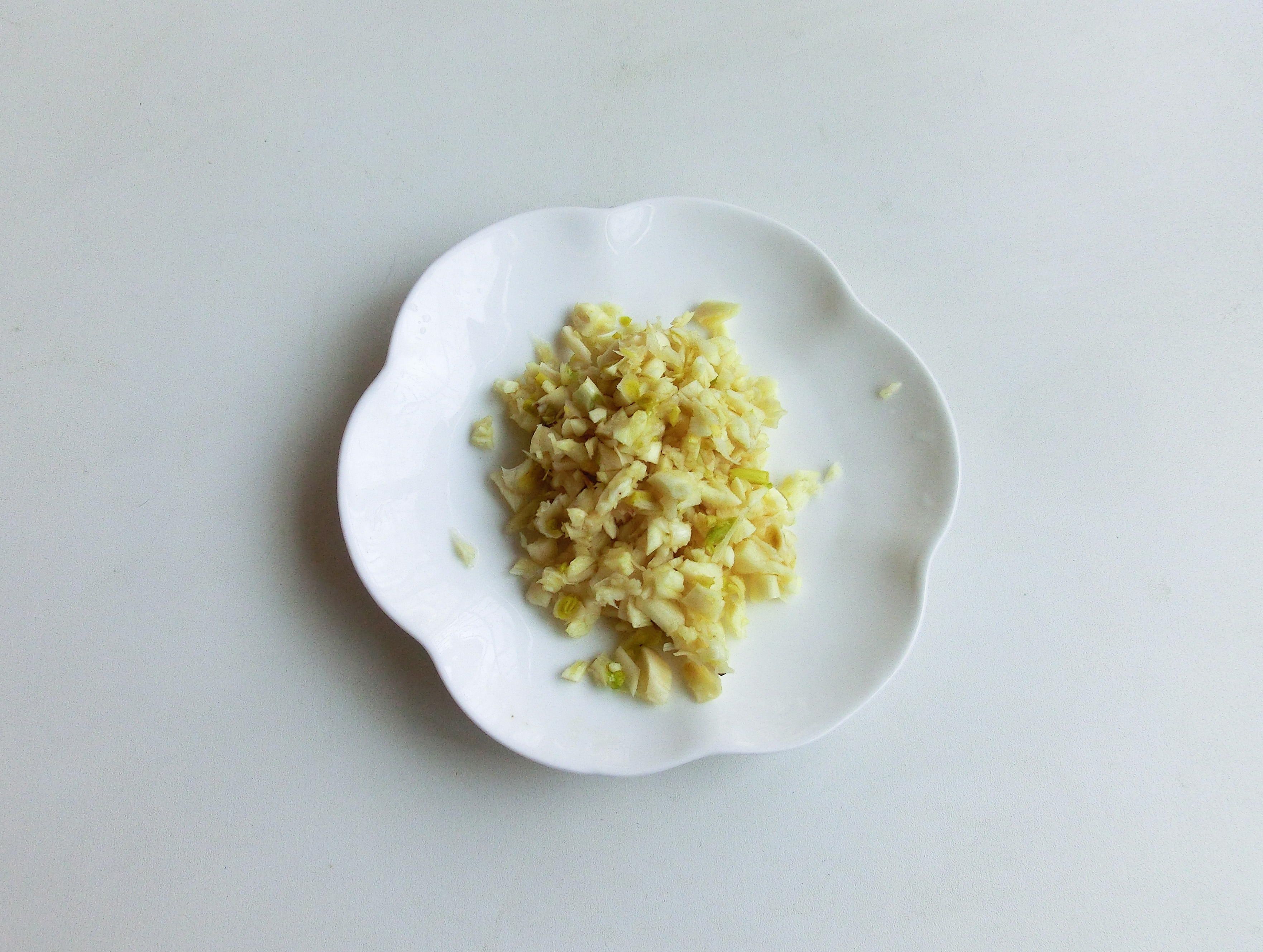 多吃胡萝卜对眼睛有帮助,胡萝卜怎么做好吃并且保护眼睛