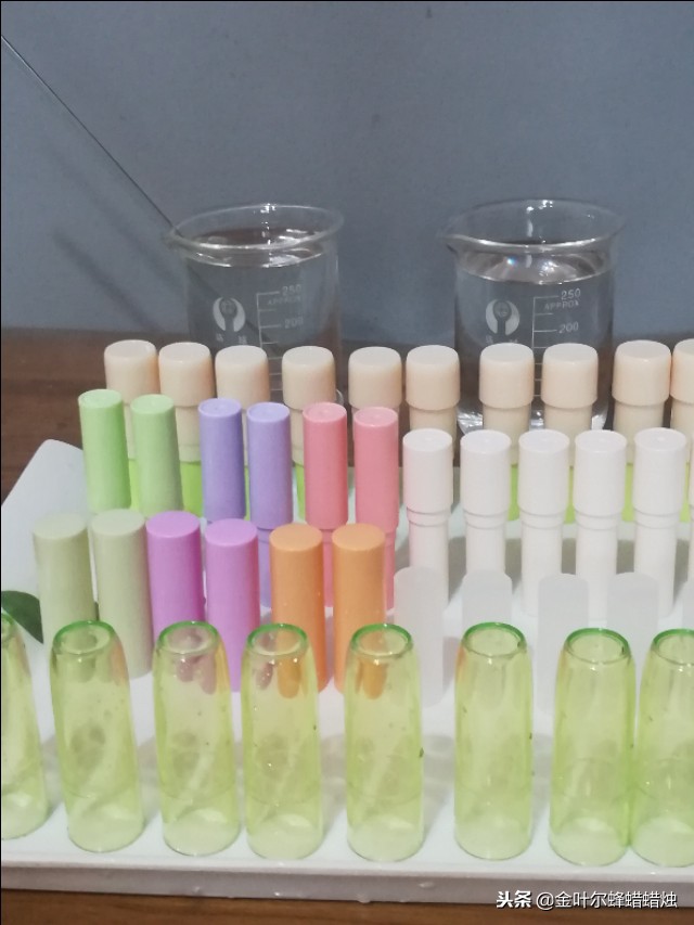 蜂蜡怎么做成唇膏,自制蜂蜡唇膏的危害