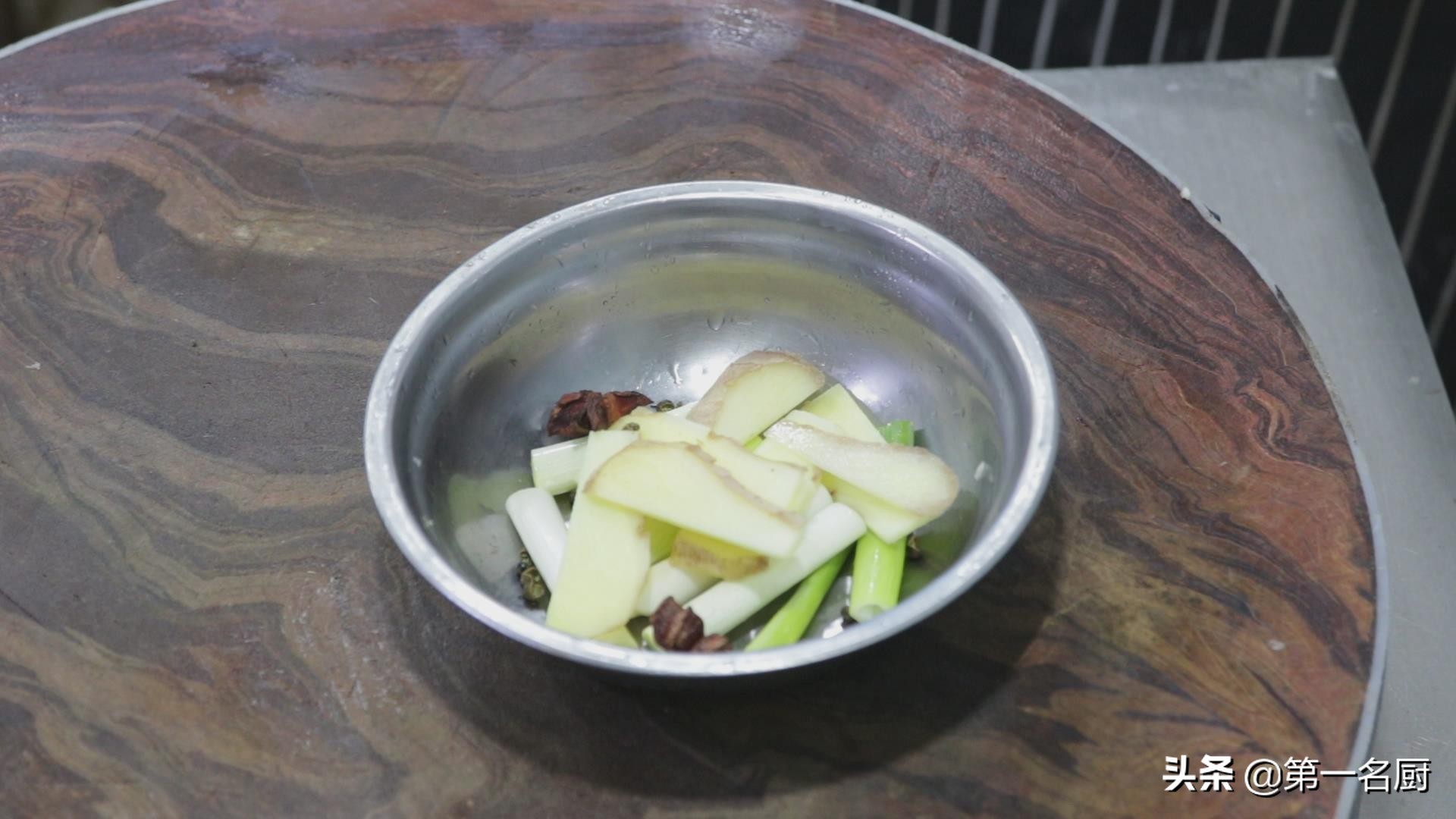 甲鱼汤怎么炖好喝营养又好还不腥,甲鱼汤怎么炖好吃家常做法