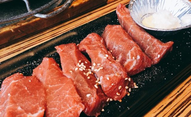 上海美食推荐必吃的餐厅最新,上海最值得去的5家餐厅好吃不贵