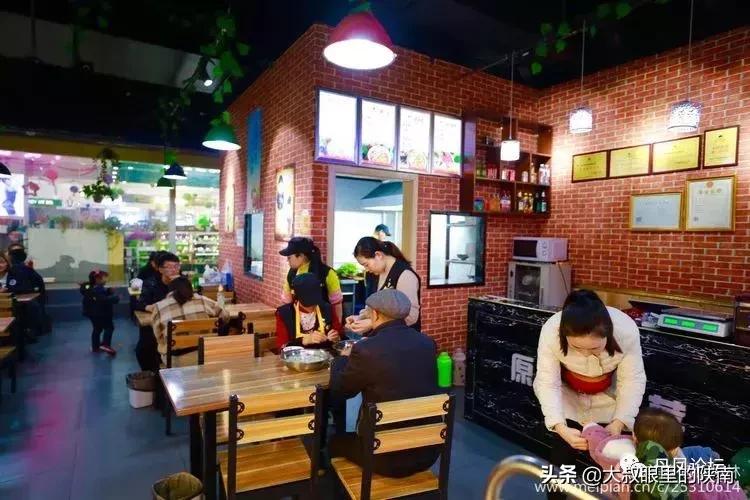 丹凤地下商城游乐场抖音团购,丹凤地下商城饰品店