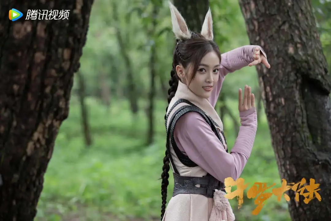 鏂楃綏澶ч檰骞惰偐浣滄垬,鏂楃綏澶ч檰閲岀殑鍙嬭皧