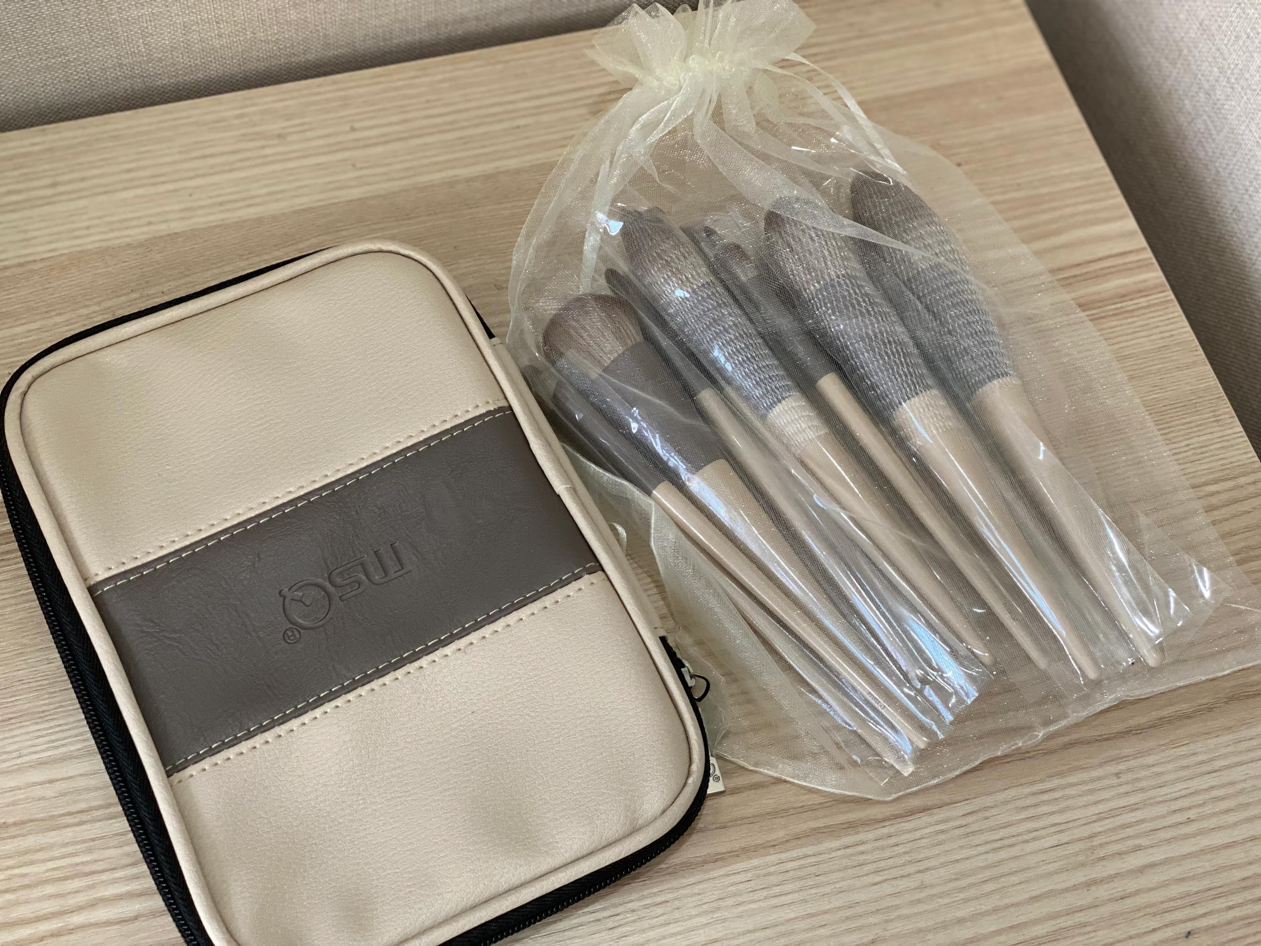 单支白色化妆刷,便携小平价定制初学者化妆刷